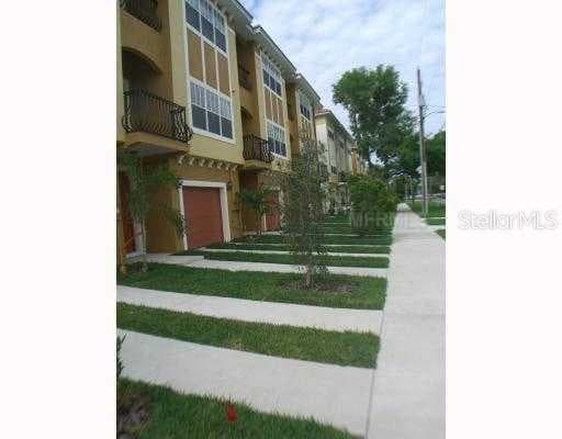 111 N ALBANY AVENUE UNIT 12 TAMPA, FL 33606