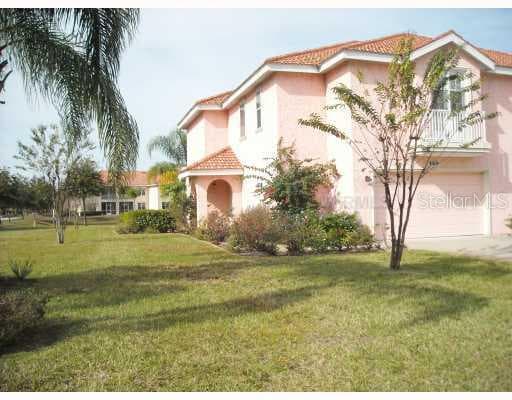 6715 VISTA DEL LAGO AVENUE LAND O LAKES, FL 34637