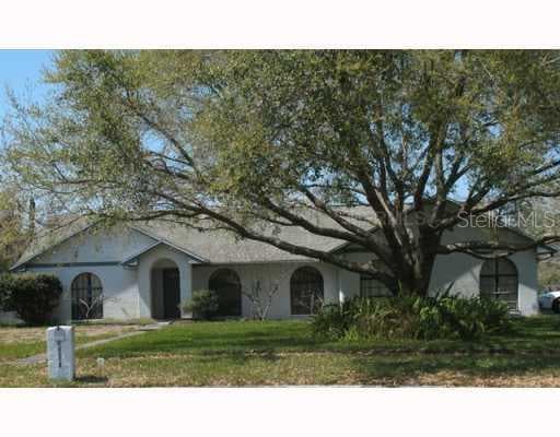 2601 SOUTHERN OAKS PLACE PLANT CITY, FL 33566