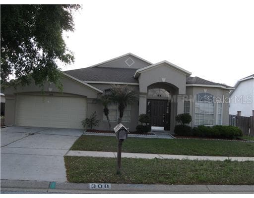 308 CRYSTAL GOBLET COURT VALRICO, FL 33594