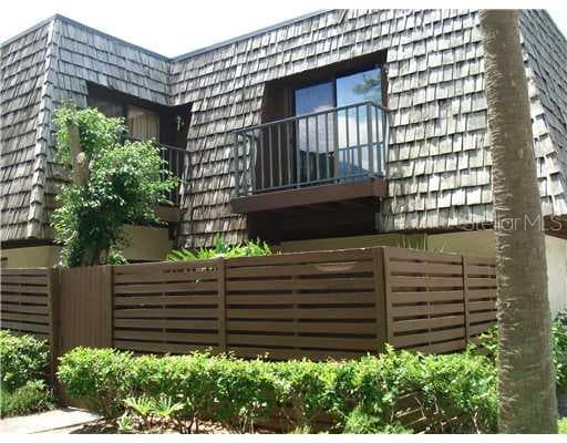 15218 E POND WOODS DRIVE UNIT 3302 TAMPA, FL 33618