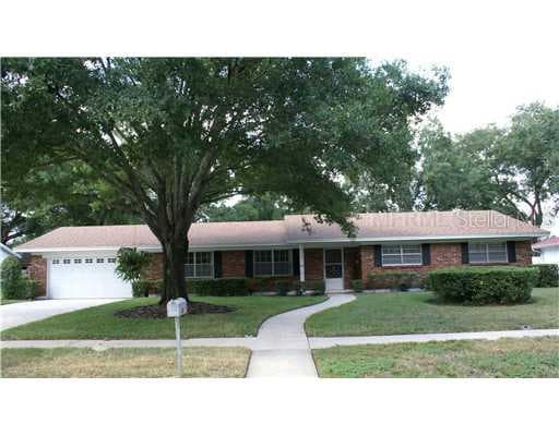 512 COACH LANE TEMPLE TERRACE, FL 33617