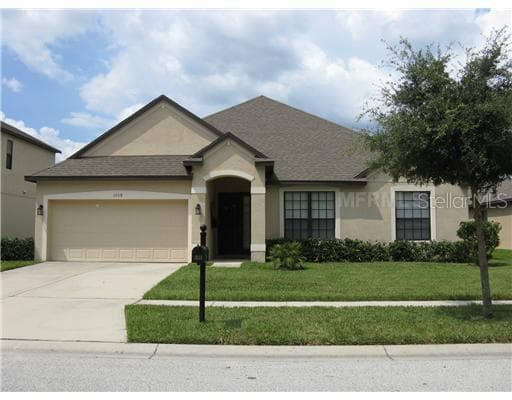 1938 ABBEY RIDGE DRIVE DOVER, FL 33527