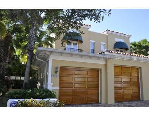 1115 ABBEYS WAY UNIT 1115 TAMPA, FL 33602