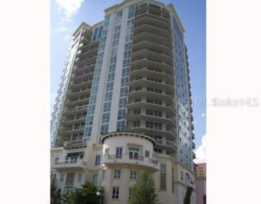 450 KNIGHTS RUN AVENUE UNIT 701 TAMPA, FL 33602