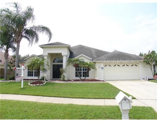 9908 COLONNADE DRIVE TAMPA, FL 33647