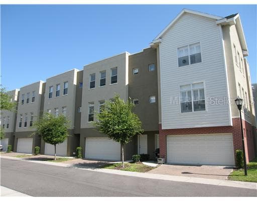 4534 BAY SPRING COURT UNIT 51 TAMPA, FL 33611