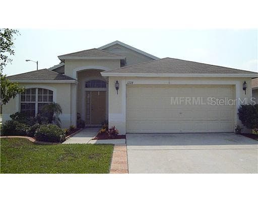 1228 DRAGON HEAD DRIVE VALRICO, FL 33594