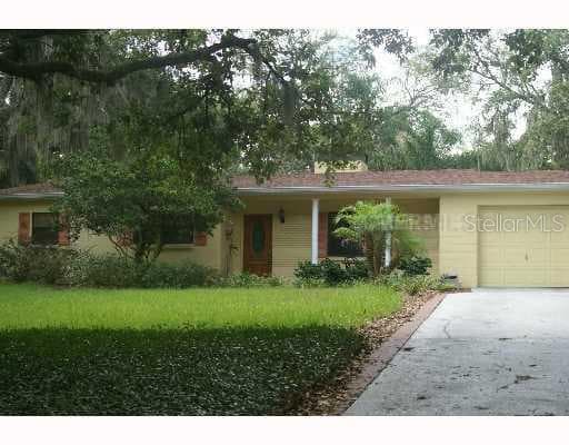 413 SAINT AUGUSTINE AVENUE TEMPLE TERRACE, FL 33617