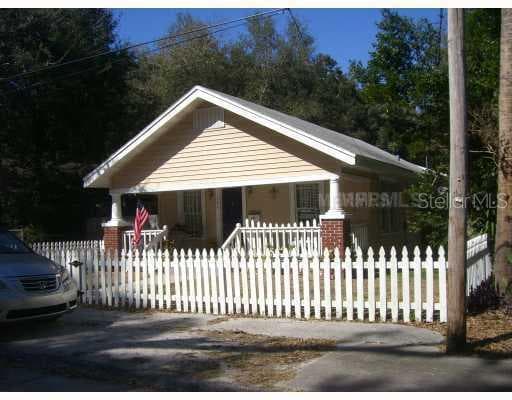 804 E HAMILTON AVENUE TAMPA, FL 33604