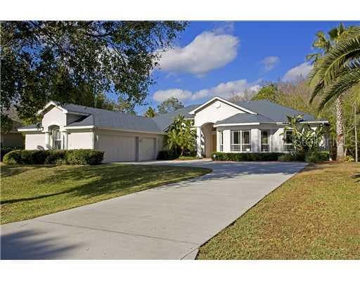 807 CYPRESS TRAILS DRIVE