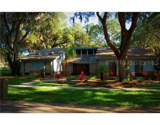2501 HIGH OAKS LANE LUTZ, FL 33559