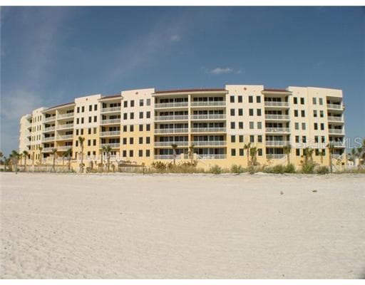 15208 GULF BOULEVARD UNIT 301 MADEIRA BEACH, FL 33708