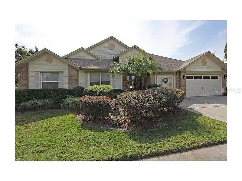 8702 TANTALLON CIRCLE