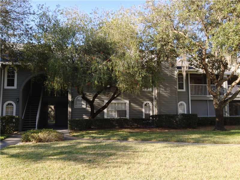 11822 SKYLAKE PLACE UNIT 11822 TEMPLE TERRACE, FL 33617