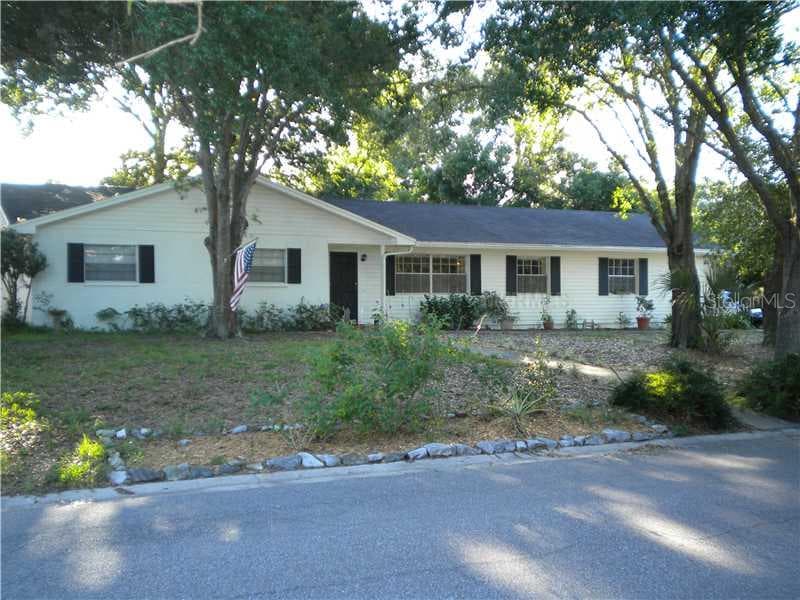 528 CRESTOVER DRIVE TEMPLE TERRACE, FL 33617
