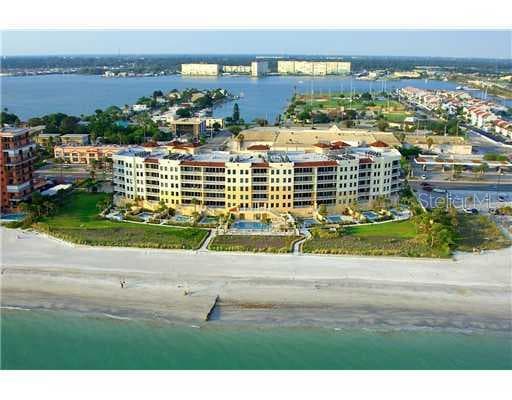 15208 GULF BOULEVARD UNIT 301 MADEIRA BEACH, FL 33708