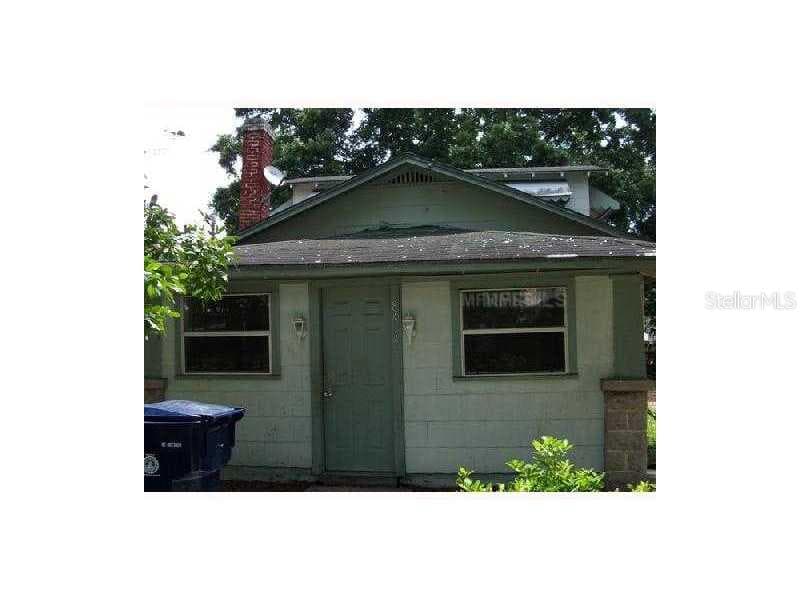 8413 N BRANCH AVENUE TAMPA, FL 33604