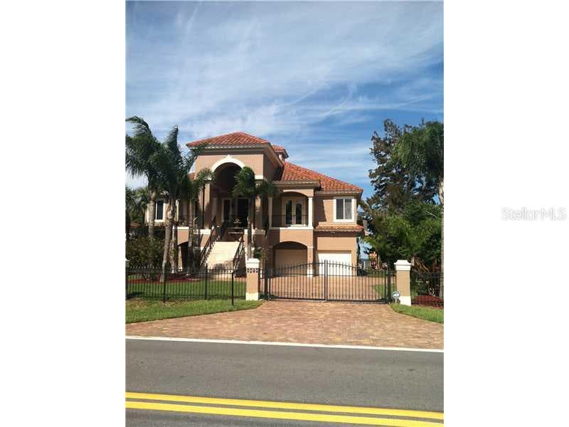 1074 S FLORIDA TARPON SPRINGS, FL 34689