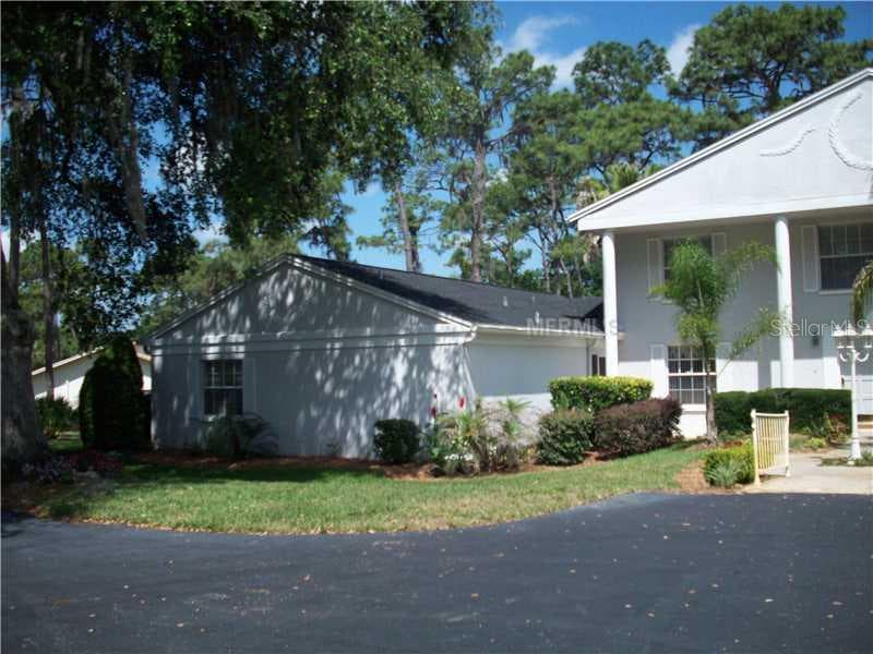 5439 LADY BUG LANE UNIT 1 WESLEY CHAPEL, FL 33543