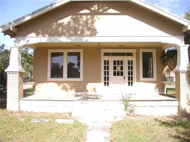 3200 E POWHATAN AVENUE TAMPA, FL 33610