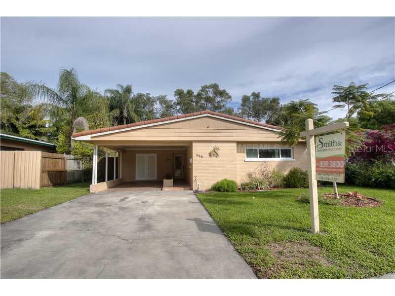 526 SUWANEE CIRCLE TAMPA, FL 33606