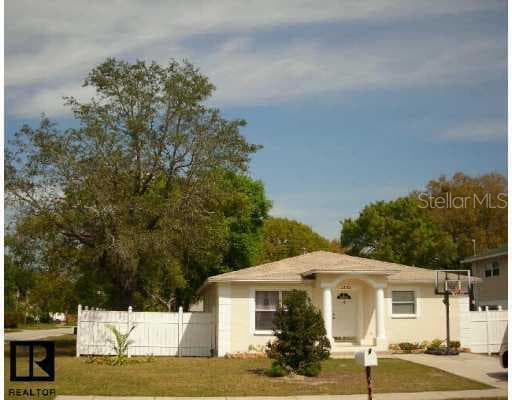 3895 51st AVENUE N St. Petersburg, FL 33714