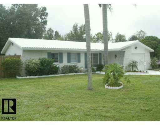 1493 CAROLYN LANE CLEARWATER, FL 33755