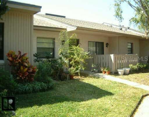 40 Sylvia PLACE Oldsmar, FL 34677