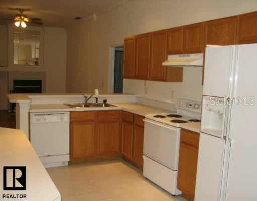 332 Wood Chuck AVENUE Tarpon Springs, FL 34689