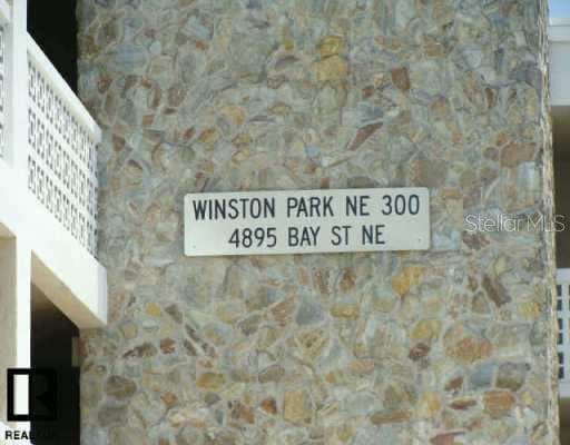 4895 Bay STREET NE UNIT 202 St Petersburg, FL 33703