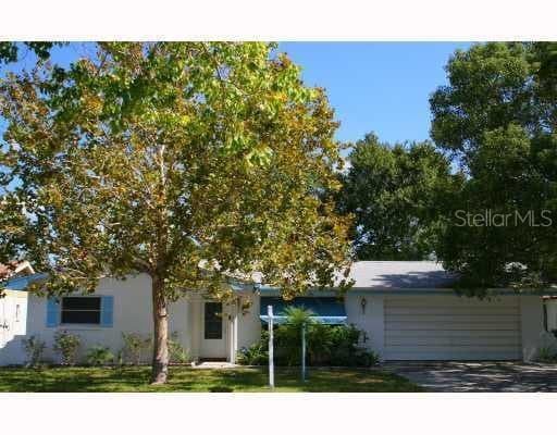 425 Oakleaf BOULEVARD Oldsmar, FL 34677