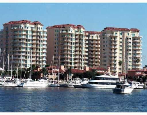 555 5th AVENUE NE UNIT 522 St Petersburg, FL 33701