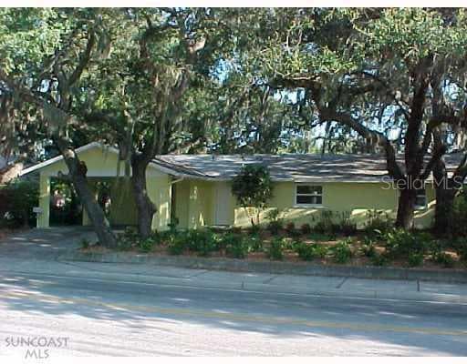 439 Martin Luther King Jr DRIVE E Tarpon Springs, FL 34689