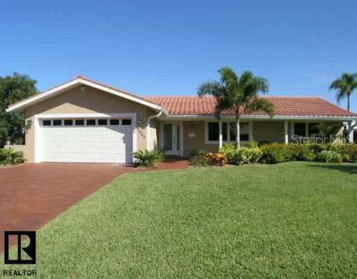 1943 Kansas AVENUE NE St Petersburg, FL 33703