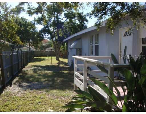 1936 Melrose AVENUE S St Petersburg, FL 33712