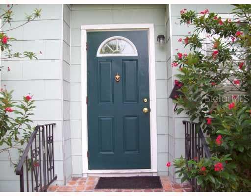 5163 4th AVENUE S St Petersburg, FL 33707