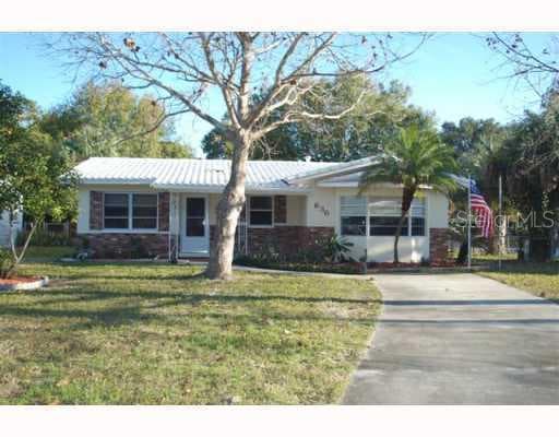 636 Southwest BOULEVARD N St Petersburg, FL 33703