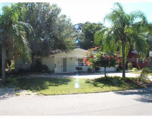 1121 Admiral ROAD Dunedin, FL 34698