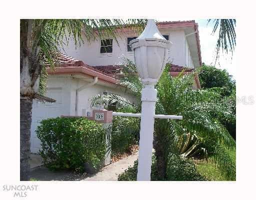 903 Pinellas Bayway S UNIT 304 Tierra Verde, FL 33715