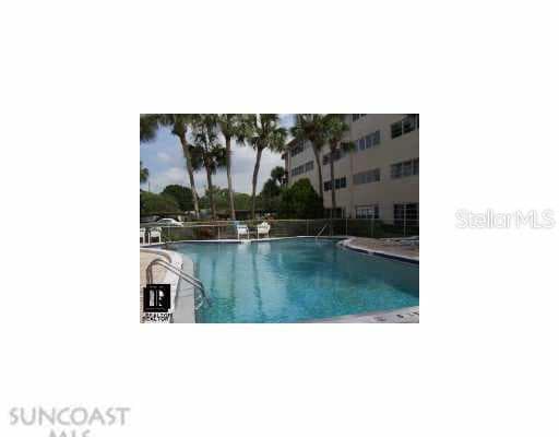 209 Lincoln CIRCLE N UNIT 408 St Petersburg, FL 33702