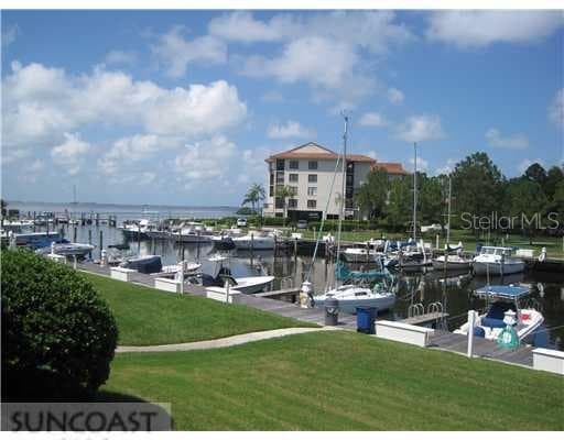 1800 mariner DRIVE UNIT 6 Tarpon Springs, FL 34689