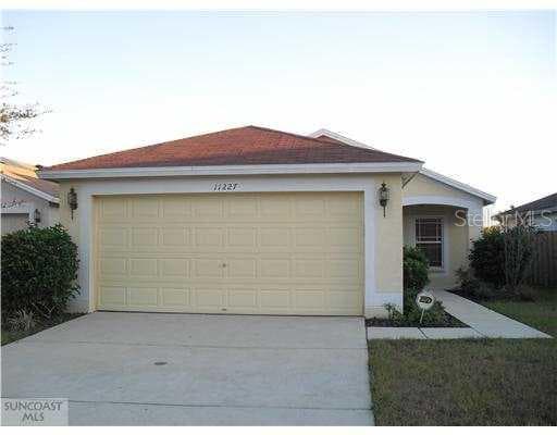 11227 Summer Star DRIVE Riverview, FL 33579