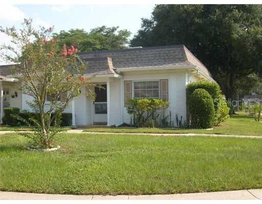 1626 LAKE AVENUE S UNIT 4 CLEARWATER, FL 33756