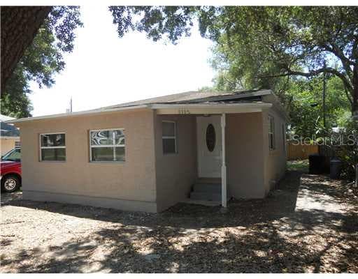 5112 OXFORD AVENUE N ST PETERSBURG, FL 33710
