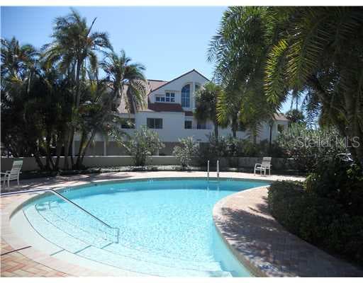 1635 ROYAL PALM DRIVE S UNIT B GULFPORT, FL 33707