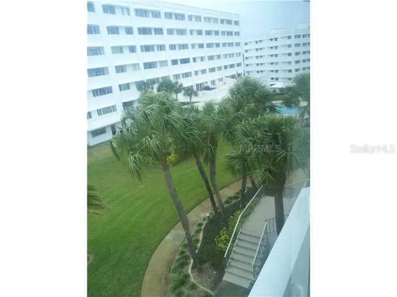 100 BLUFF VIEW DRIVE UNIT 309B BELLEAIR BLUFFS, FL 33770