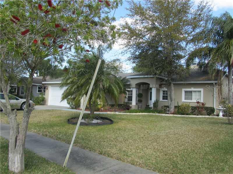 706 CHARLOTTE AVENUE TARPON SPRINGS, FL 34689