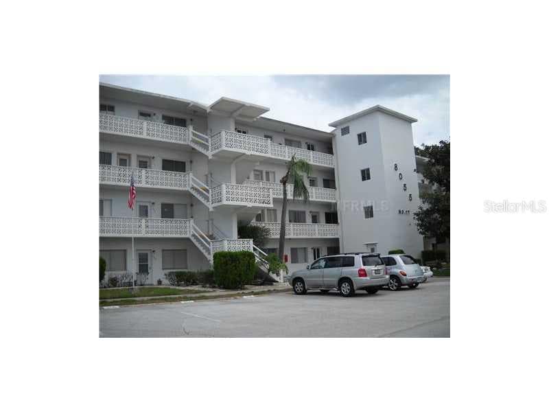 8055 112TH STREET UNIT 306 SEMINOLE, FL 33772