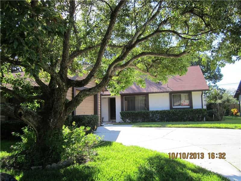 2566 BAY BERRY DRIVE CLEARWATER, FL 33763